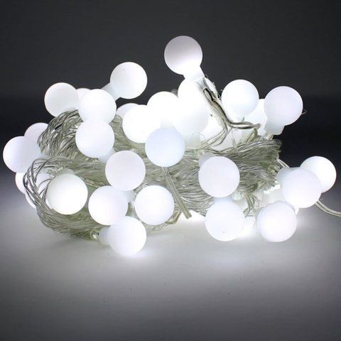 Гірлянда "Кульки" холодний білий колір на батарейках 6 м 40 LED ІГ-3031W6B фото